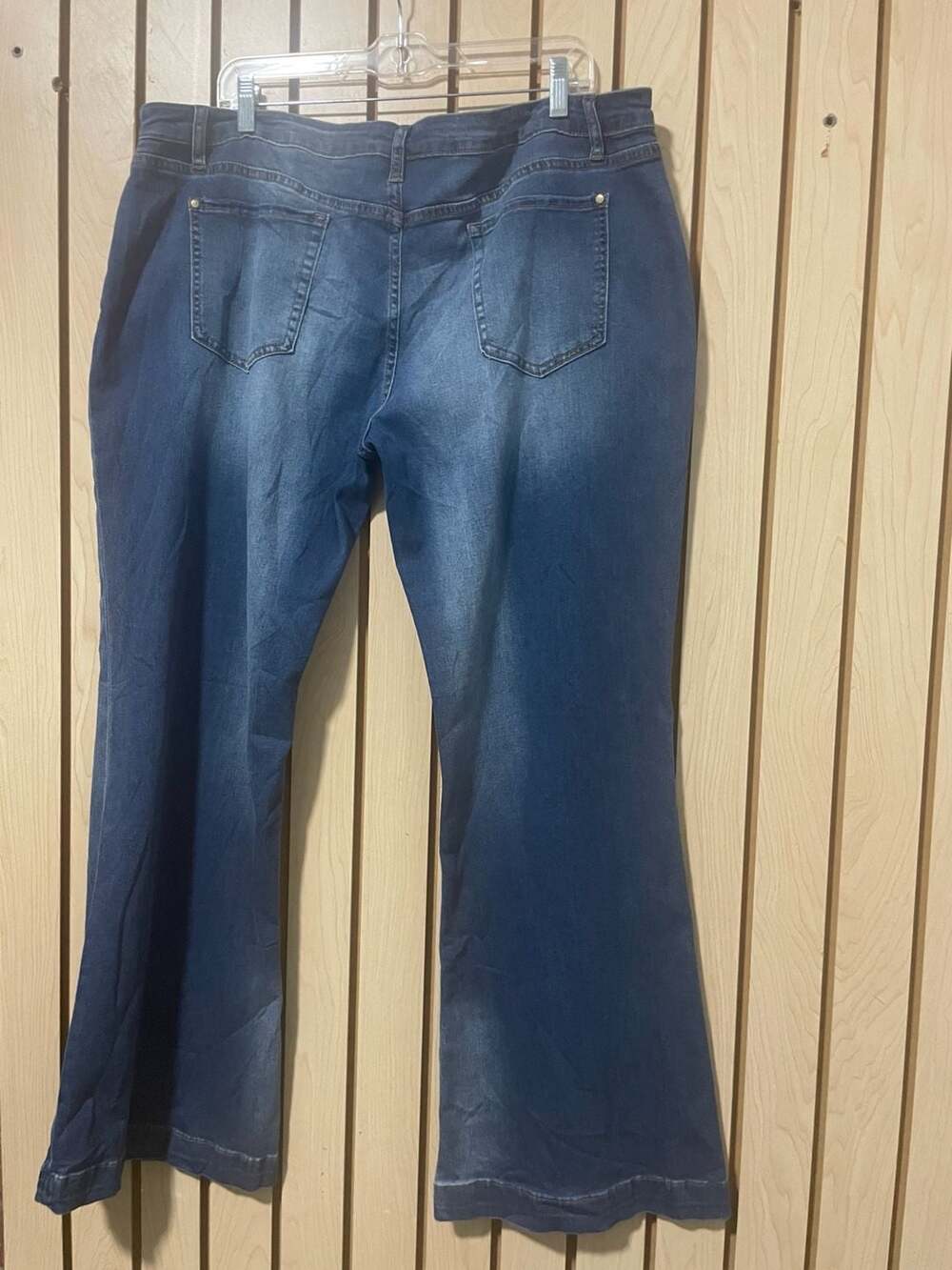 Sterling Kreek Women's Flare Jeans Size 17/18 - Picture 2 of 5
